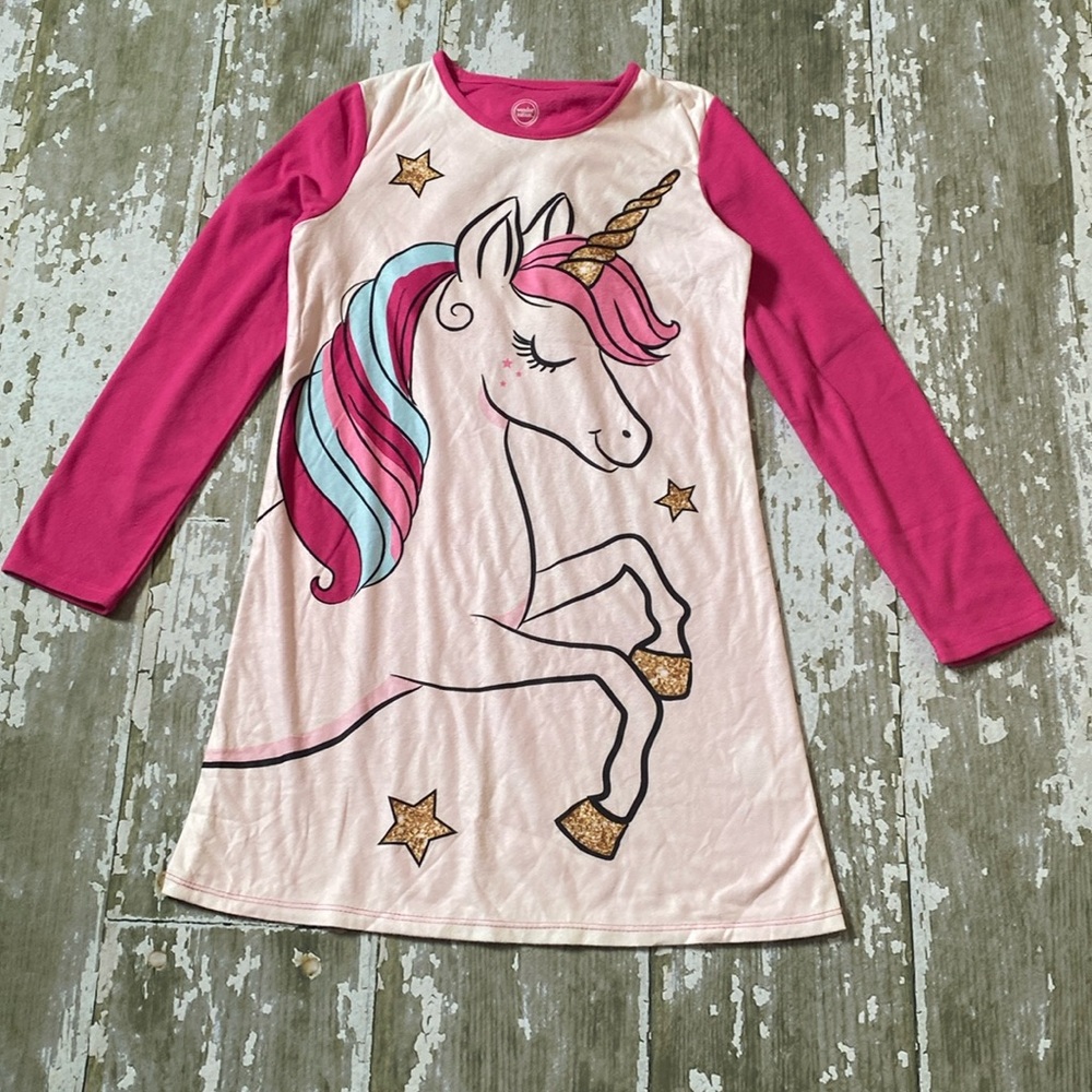 A cute set of pj’s that come with matching pj’s for a doll